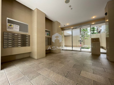 【エントランス】 | ドゥーエ谷町
