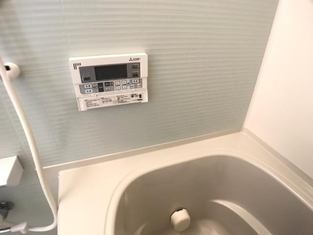 エヴァーグリーン西福原の浴室|バス
