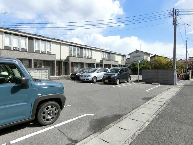 サクラーレの周辺|TSUTAYA角盤町店まで999ｍ