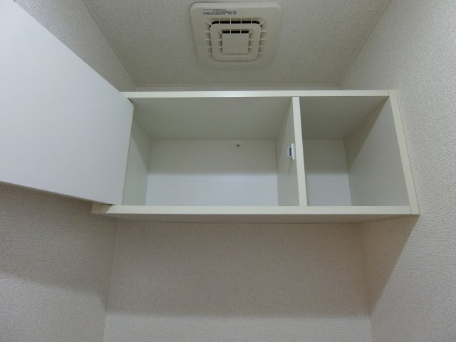 サニーヒルＢの収納|イメージ102号室の写真（反転あり）