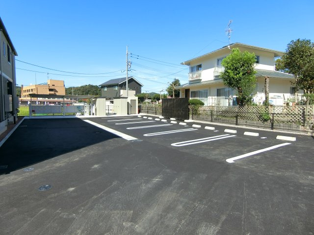 サンファルジェ　Ⅰの駐車場