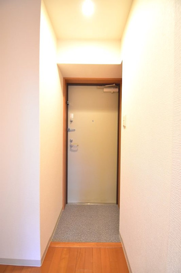【玄関】ラドゥセール江坂