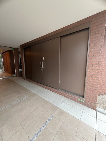 【その他共用部分】グランミーテ 緑地