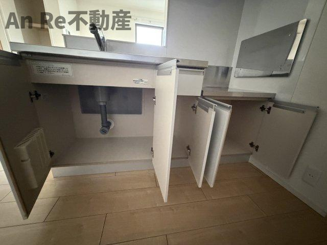 川口市大字藤兵衛新田のアパートの収納