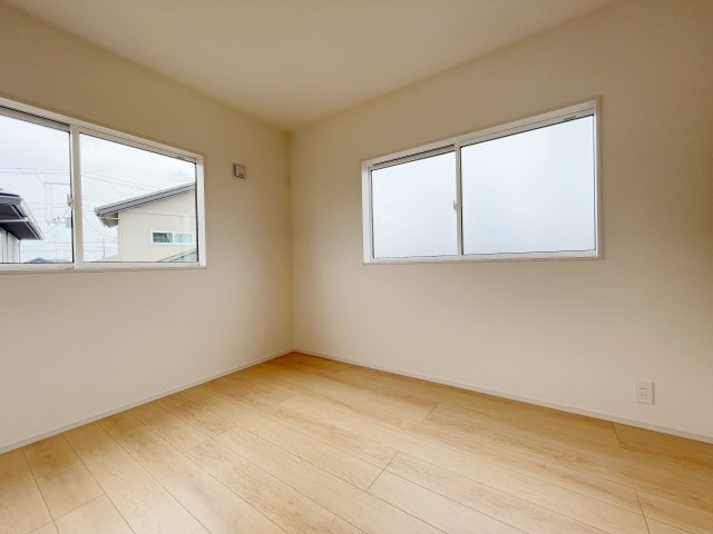 新築戸建・新築建売　郡山市東原一丁目　富田東中・富田小の洋室|子供部屋にもおすすめの洋室！