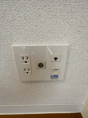 ピジェ　ブラン守口の設備|(参考)同マンション別間取り他部屋の写真（間取り図が正）