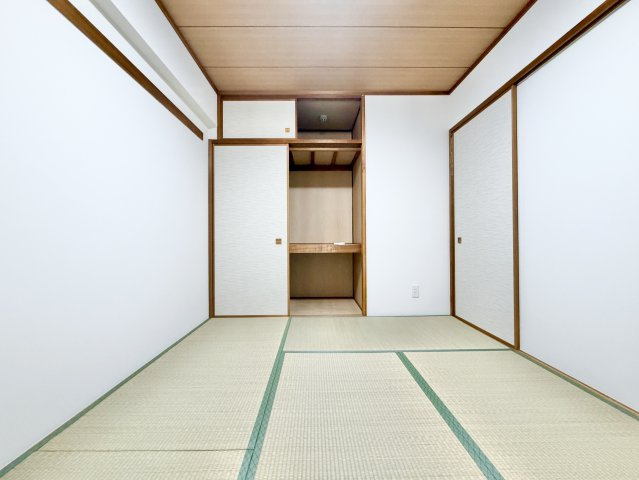 ユニーブル鳴海東ガーデンコートの収納