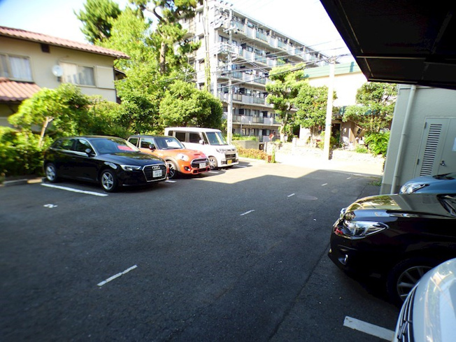 【駐車場】ハウゼケイ魚崎