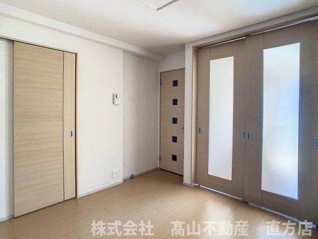 北九州市八幡西区金剛３丁目のアパートの居間・リビング