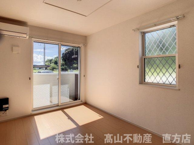 北九州市八幡西区金剛３丁目のアパートの洋室