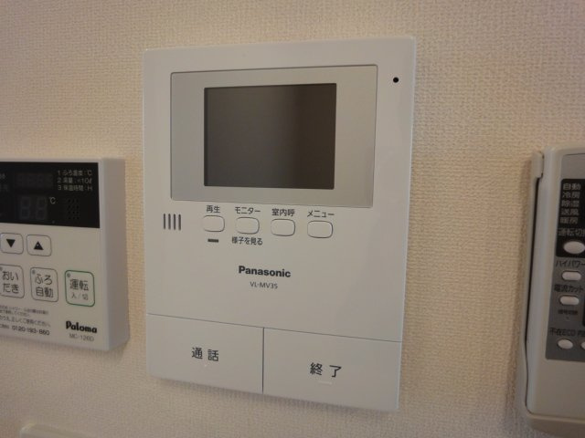 【内装】 | ザ・フォレスタ | カメラ付インターホン