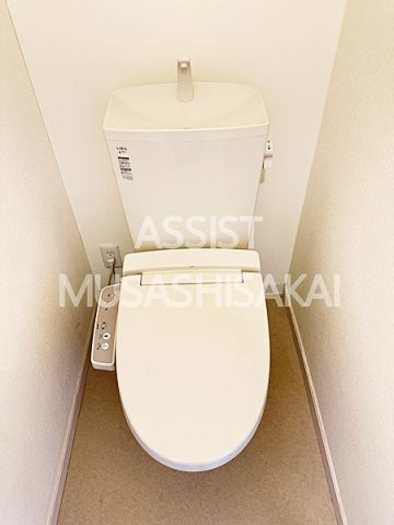 西久保３丁目貸家のトイレ