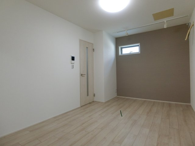 【居間・リビング】 | カーサ綾園 