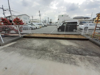 【庭】 | パルティーレ | お庭で自由な時間を過ごせます