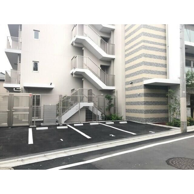 【駐車場】