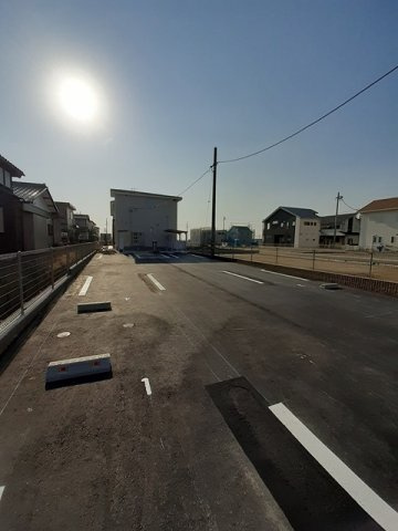 ロジュマン堀之内の駐車場
