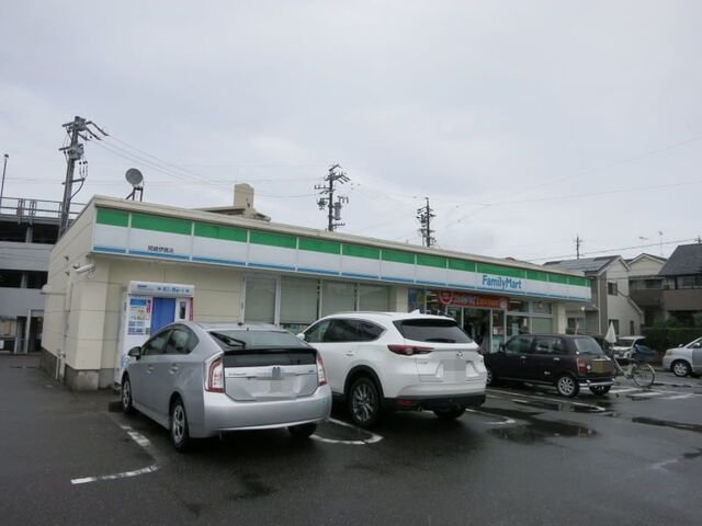 グレイス錦の周辺|ファミリーマート 岡崎伊賀店まで900m