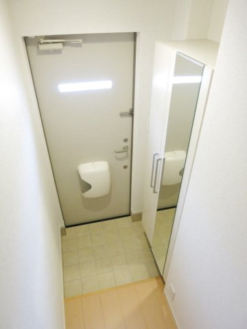 グレイス錦の玄関