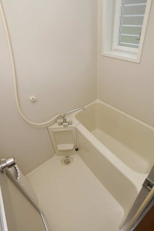 エミール4の浴室|エミール4　101  