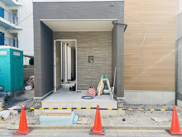 ヴィラ新小岩のエントランス