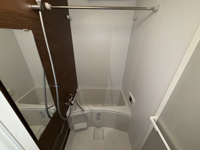 アプリーレ神戸元町の浴室|同物件別部屋写真