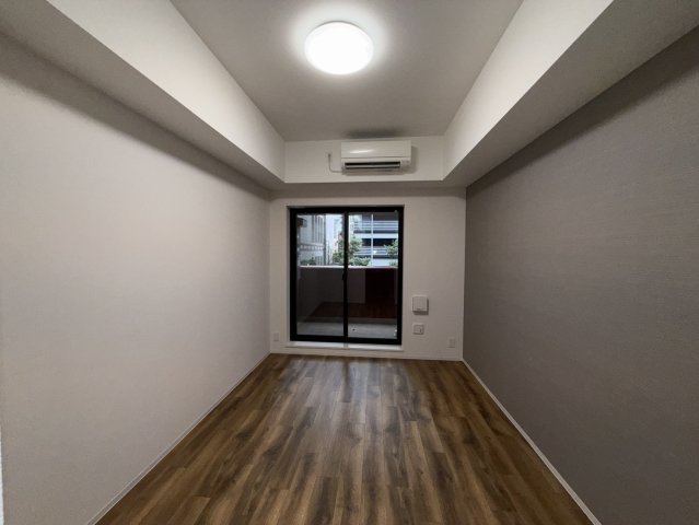 アプリーレ神戸元町の居間・リビング|同物件別部屋写真