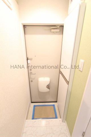 ユナイト鶴見カンパーニャの玄関