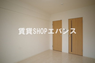 【寝室】 | グレイスフロント