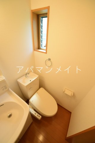 【トイレ】 | ReDEAL横浜戸塚 | ウォシュレット付き！