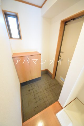 【玄関】 | ReDEAL横浜戸塚 | シューズボックスあります。