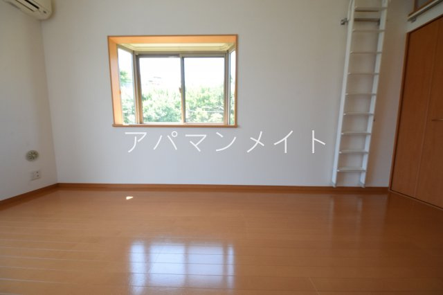 【洋室】 | ReDEAL横浜戸塚 | 戸塚周辺ならアパマンメイトへＬｅｔｓ Ｇｏ ！