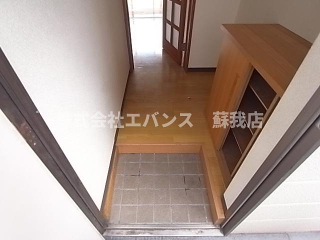 【玄関】 | カールスプラッツ | 明るい玄関です