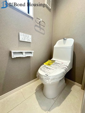 西神中央駅徒歩圏内　竹の台1丁目　新築2区画　B号棟のトイレ