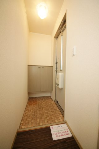 シャルム新浜Ⅱの玄関