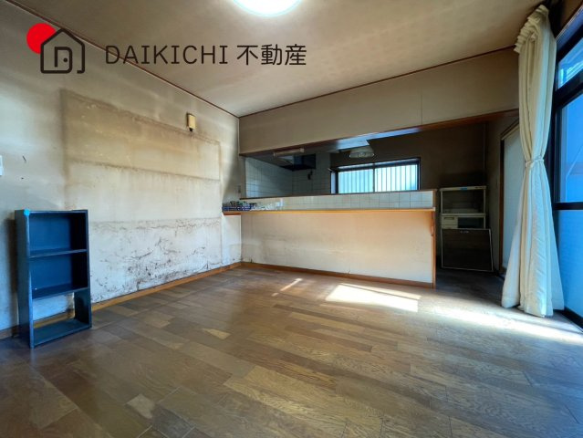【居間・リビング】 | KEM鴻巣市鴻巣1期　中古戸建