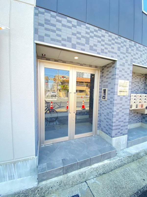 D-Square深江本町のエントランス