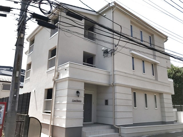 ＣＡＳＡ　ＢＩＡＮＣＡ（カーサ　ビアンカ）の外観