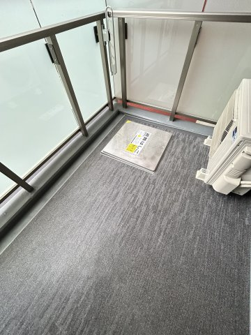 ブエナビスタ難波タワーのバルコニー