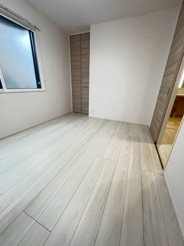 NIGAWA RESIDENCEⅡの居間・リビング