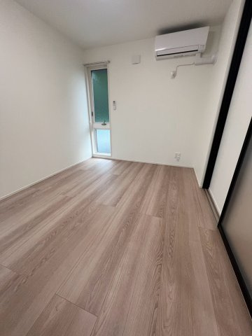 NIGAWA RESIDENCEⅡの居間・リビング