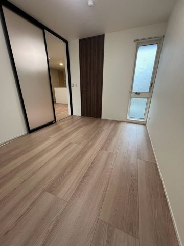 NIGAWA RESIDENCEⅡの居間・リビング