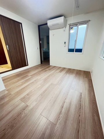 NIGAWA RESIDENCEⅡの寝室