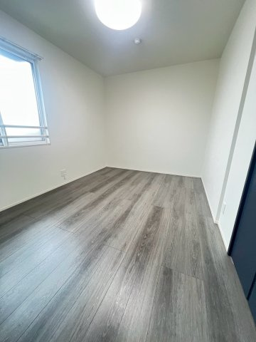 NIGAWA RESIDENCEⅡの居間・リビング