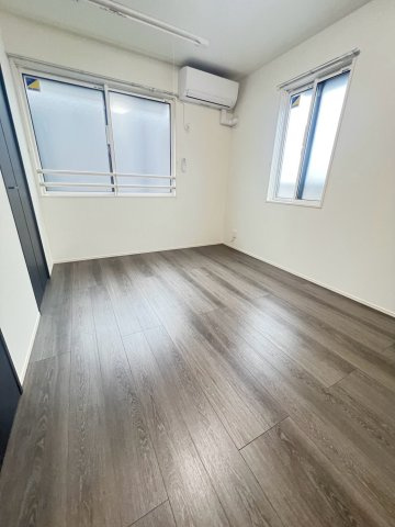 NIGAWA RESIDENCEⅡの寝室