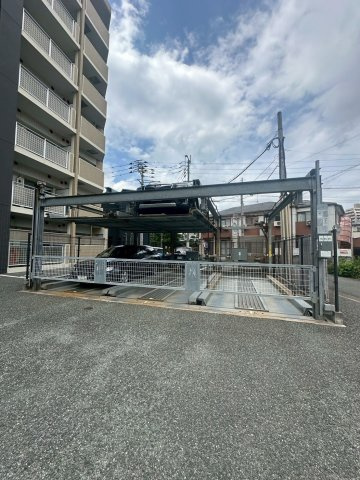 アジリア大濠ウェストの駐車場