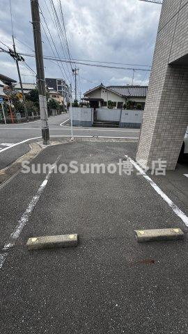 スタンドリバーしののめの駐車場