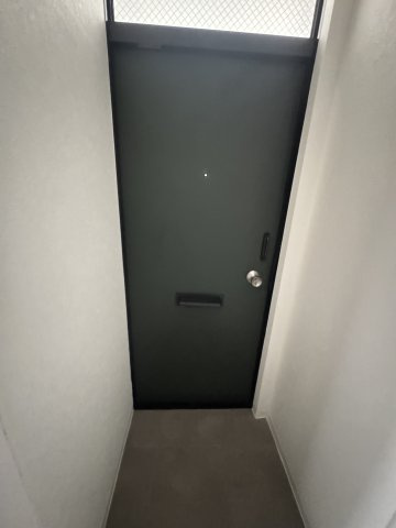 下沢ヤングハイツの玄関
