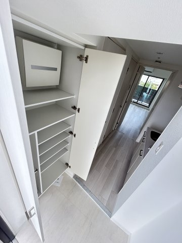 エスリード神戸大倉山ヒルズの収納