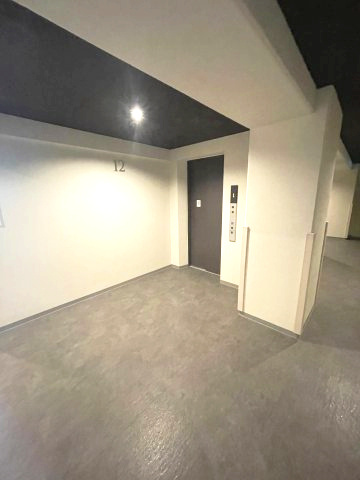 Dimus北浜の設備|同物件反転のお部屋の写真でございます。
間取り図を参照してください。