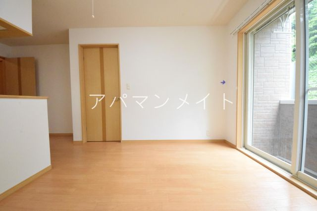 【居間・リビング】 | ハピネス | 戸塚周辺ならアパマンメイトへＬｅｔｓ Ｇｏ ！